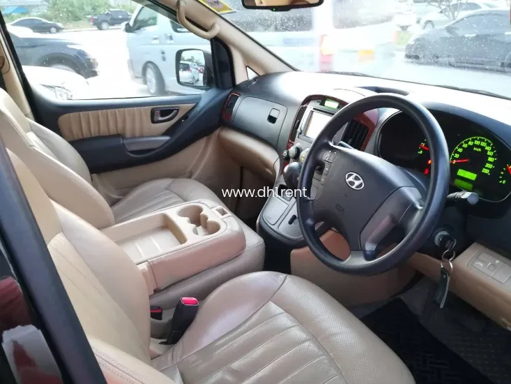 HYUNDAI H1 DELUXE 11 ที่นั่ง ปี 2015 กระบี่ HYUNDAI H1 DELUXE 11 ที่นั่ง ปี 2015