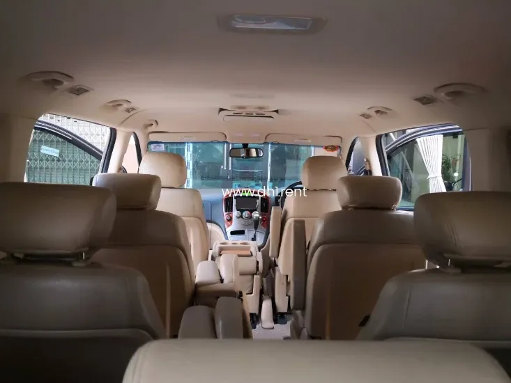 HYUNDAI H1 DELUXE 11 ที่นั่ง ปี 2015 กระบี่ HYUNDAI H1 DELUXE 11 ที่นั่ง ปี 2015