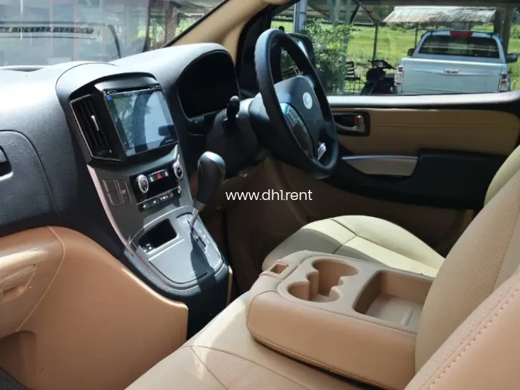 HYUNDAI H1 ELITE 11 ที่นั่ง ปี 2019 ภูเก็ต HYUNDAI H1 ELITE 11 ที่นั่ง ปี 2019