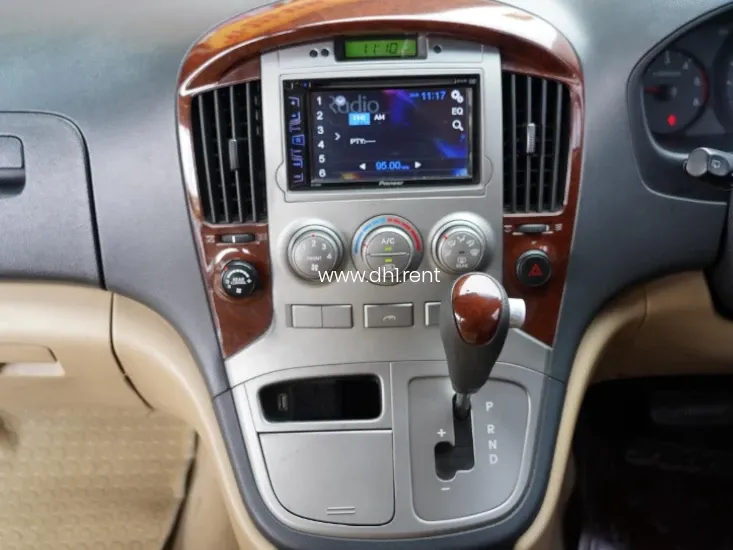 HYUNDAI STAREK 7 ที่นั่ง ปี 2012 กระบี่ HYUNDAI STAREK 7 ที่นั่ง ปี 2012