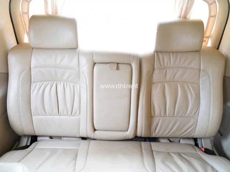 HYUNDAI STAREK 7 ที่นั่ง ปี 2012 ภูเก็ต HYUNDAI STAREK 7 ที่นั่ง ปี 2012