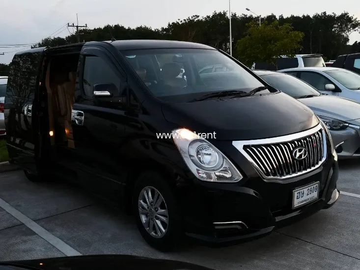 HYUNDAI H1 DELUXE 11 ที่นั่ง ปี 2015 กระบี่ HYUNDAI H1 DELUXE 11 ที่นั่ง ปี 2015