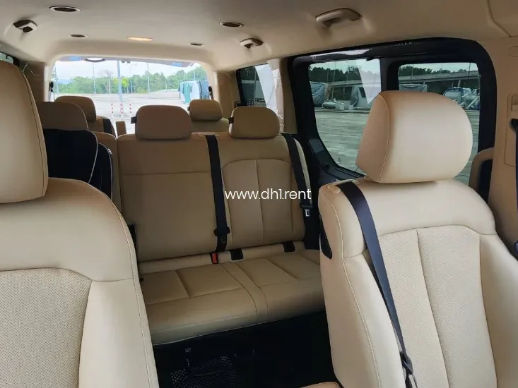 HYUNDAI STARIA S 11 ที่นั่ง ปี 2022